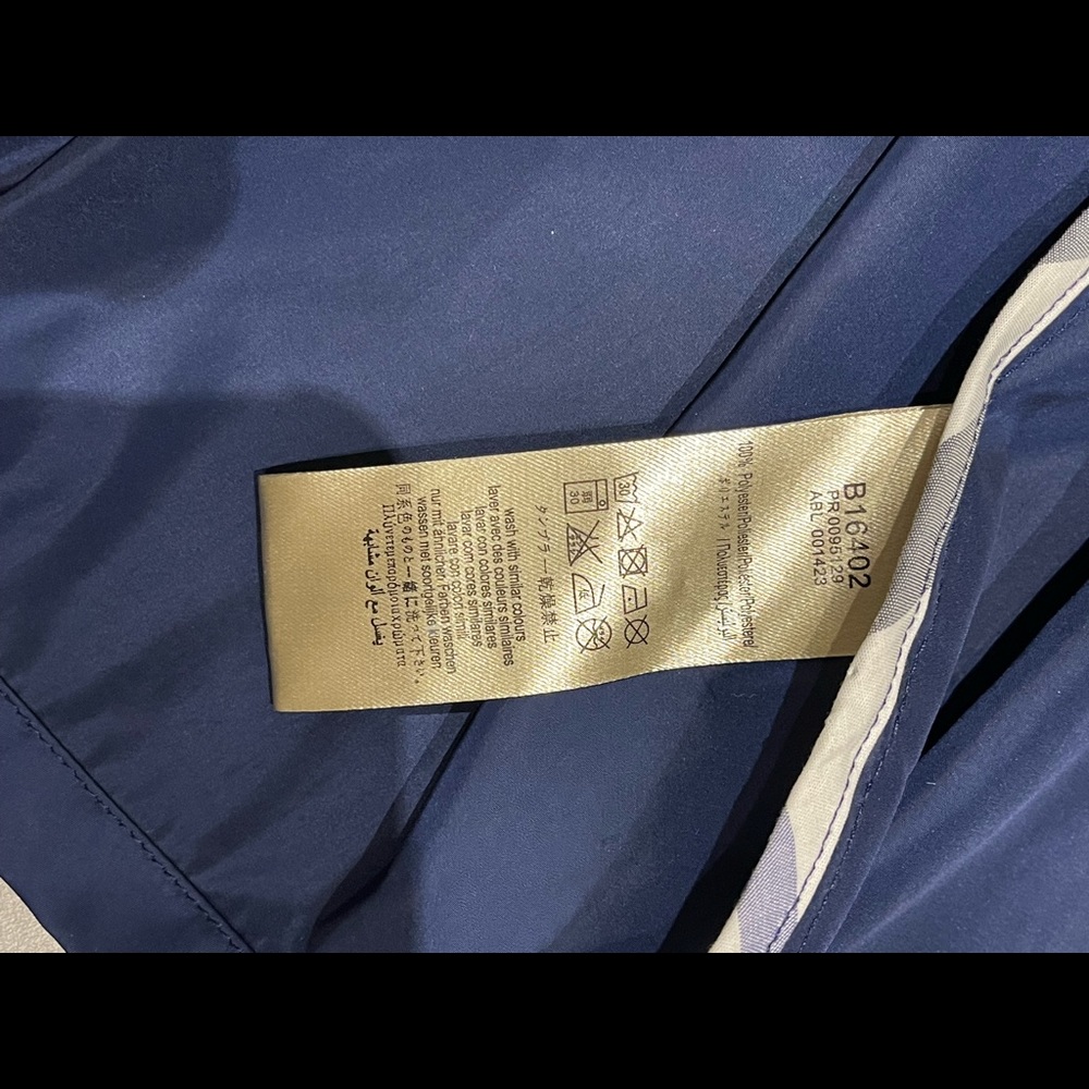 Burberry kids trench coat - Picture 8 of 8
